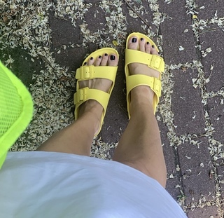 Paulina Sykut feet photo thumbnail