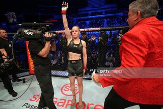 Valentina Shevchenko feet photo thumbnail