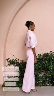 Zoe Saldana feet photo thumbnail