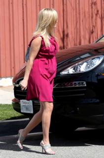 Reese Witherspoon feet photo thumbnail
