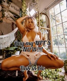 Paige VanZant feet photo thumbnail