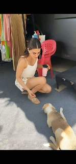 Kriti Sanon feet photo thumbnail