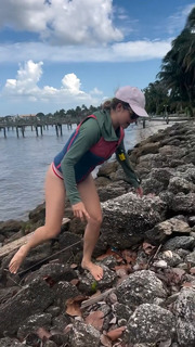 Amanda Cerny feet photo thumbnail