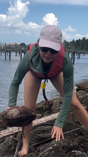 Amanda Cerny feet photo thumbnail
