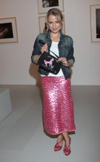 Nova Meierhenrich feet photo thumbnail