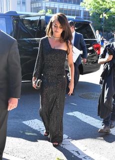 Penélope Cruz feet photo thumbnail