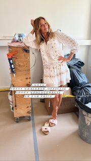 Kelly Bensimon feet photo thumbnail