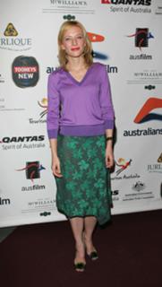 Cate Blanchett feet photo thumbnail