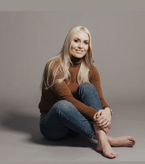 Lindsey Vonn feet photo thumbnail