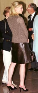 Cate Blanchett feet photo thumbnail