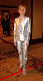 Cate Blanchett feet photo thumbnail