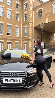 Chloe Ferry feet photo thumbnail