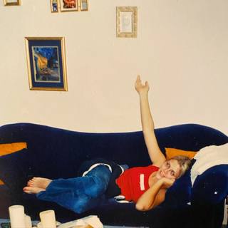 Busy Philipps feet photo thumbnail