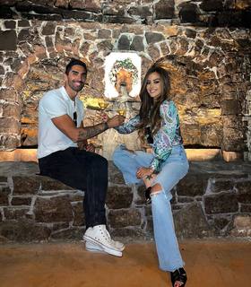 Giorgia Palmas feet photo thumbnail