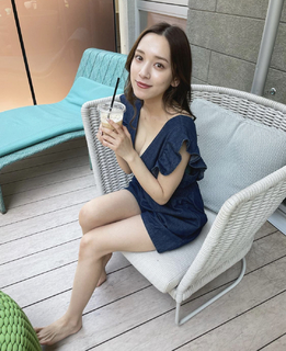Sayaka Tomaru feet photo thumbnail