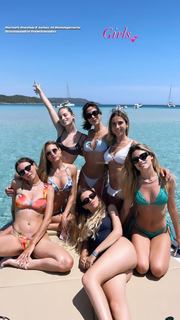 Giorgia Crivello feet photo thumbnail