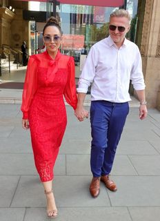 Myleene Klass feet photo thumbnail