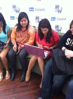 Maite Perroni feet photo thumbnail