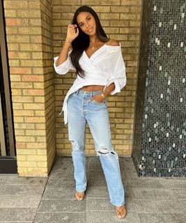 Rochelle Humes feet photo thumbnail