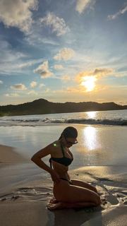 Kara Del Toro feet photo thumbnail