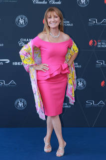 Jane Seymour feet photo thumbnail