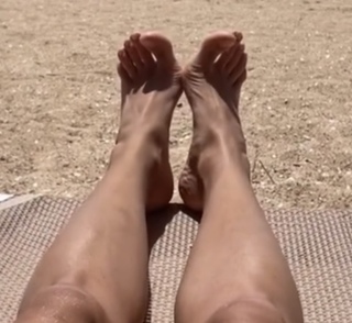 Marta Wierzbicka feet photo thumbnail