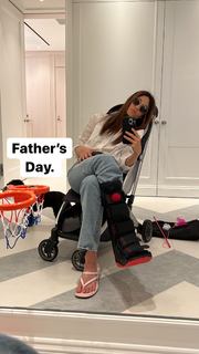 Emmy Rossum feet photo thumbnail