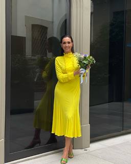 Caterina Balivo feet photo thumbnail
