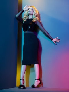 Laura Whitmore feet photo thumbnail