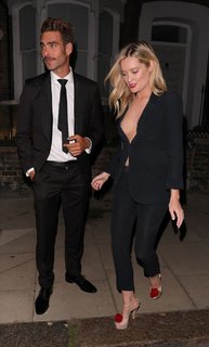 Laura Whitmore feet photo thumbnail
