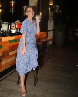 Helen Flanagan feet photo thumbnail