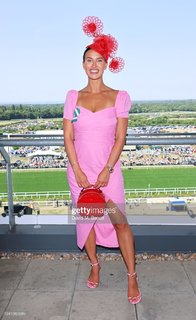 Ferne McCann feet photo thumbnail