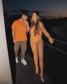 Charlotte Crosby feet photo thumbnail