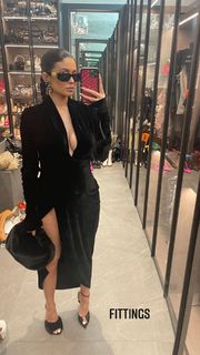Kylie Jenner feet photo thumbnail