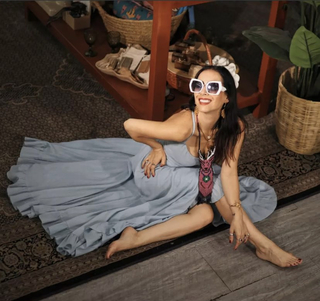 Claudia Lizaldi feet photo thumbnail