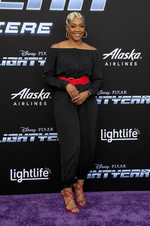 Tiffany Haddish feet photo thumbnail