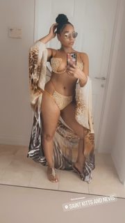 Ashanti feet photo thumbnail