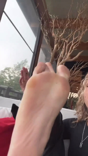 Charly Jordan feet photo thumbnail