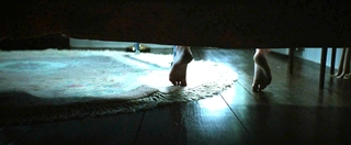 Emma Roberts feet photo thumbnail