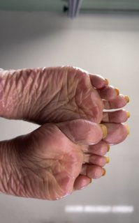 Deedee Rican feet photo thumbnail