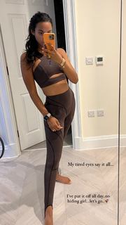 Rochelle Humes feet photo thumbnail