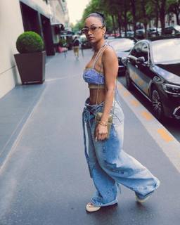 Draya Michele feet photo thumbnail