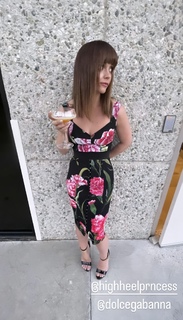 Christina Ricci feet photo thumbnail