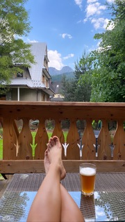 Karolina Kowalkiewicz feet photo thumbnail