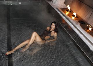 Micaela Schäfer feet photo thumbnail