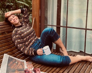 Paolla Oliveira feet photo thumbnail