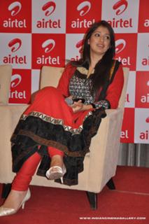 Raai Laxmi feet photo thumbnail