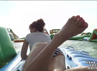 Ai Shinozaki feet photo thumbnail