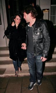 Penélope Cruz feet photo thumbnail