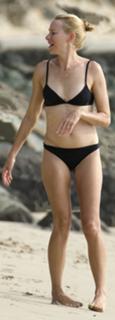 Naomi Watts feet photo thumbnail